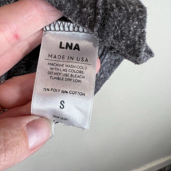 LNA Women Cold Shoulder Knit Pullover Short Sleeve Gray Size Small - Picture 6 of 10